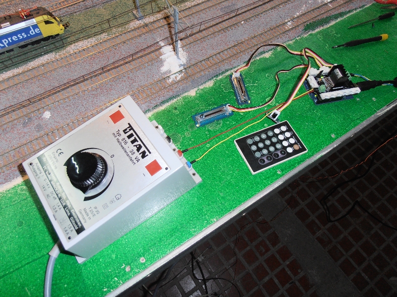 Control de trenes por Arduino, una introducción